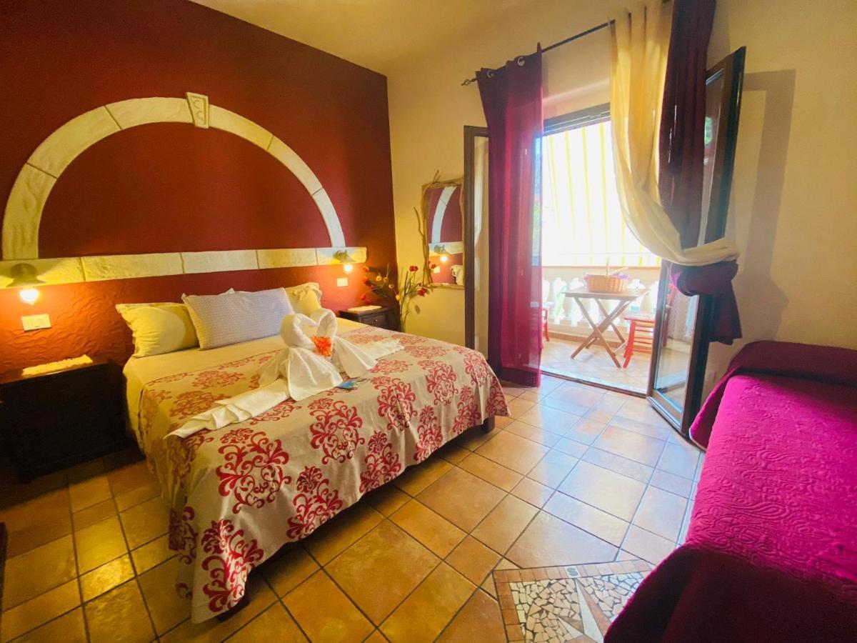 Rosa Dei Venti Accomodation Tropea Exterior foto